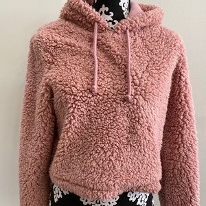 Hollister Sherpa in Blush Pink